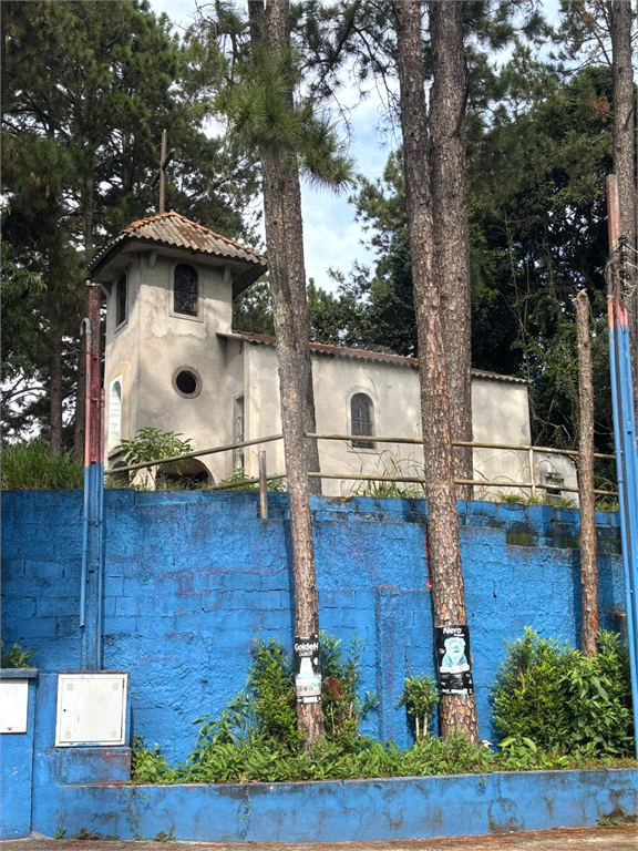 Galpão Comercial na Serra da Cantareira com 700m² AC em 2580m² de terreno, 80 vagas