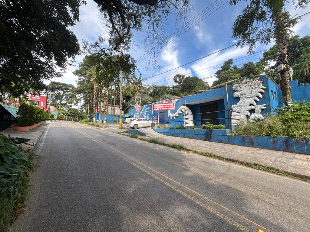 Galpão Comercial na Serra da Cantareira com 700m² AC em 2580m² de terreno, 80 vagas