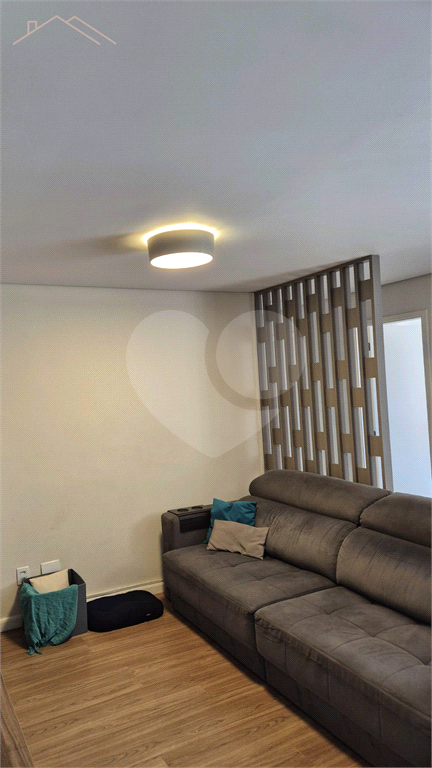 Apartamento à venda com 2 quartos, 60m² - Foto 11