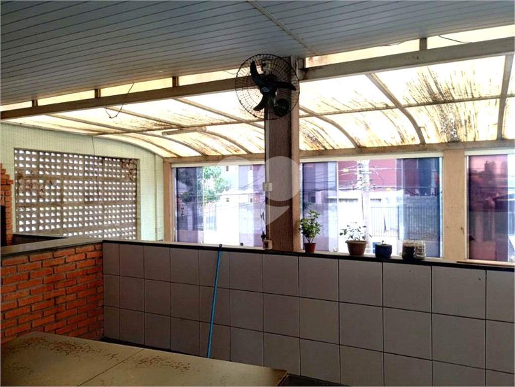 Casa à Venda na Vila Maria | 300 m² | 7 dormitórios (1 suíte) | 5 vagas!