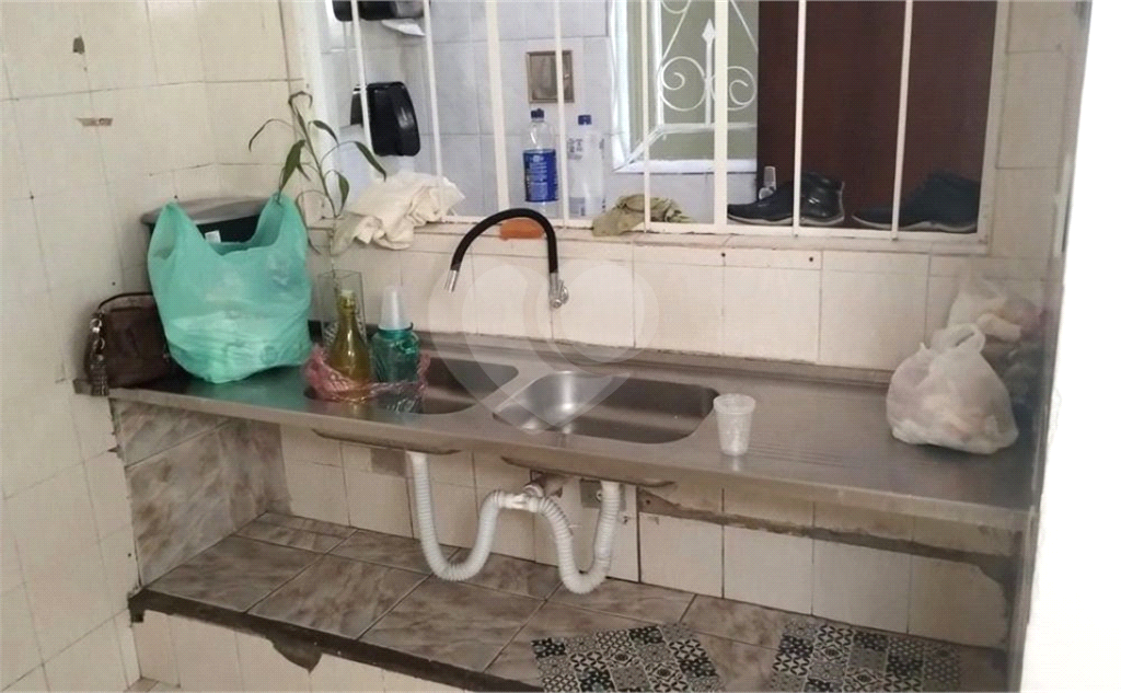 Casa à Venda na Vila Maria | 300 m² | 7 dormitórios (1 suíte) | 5 vagas!