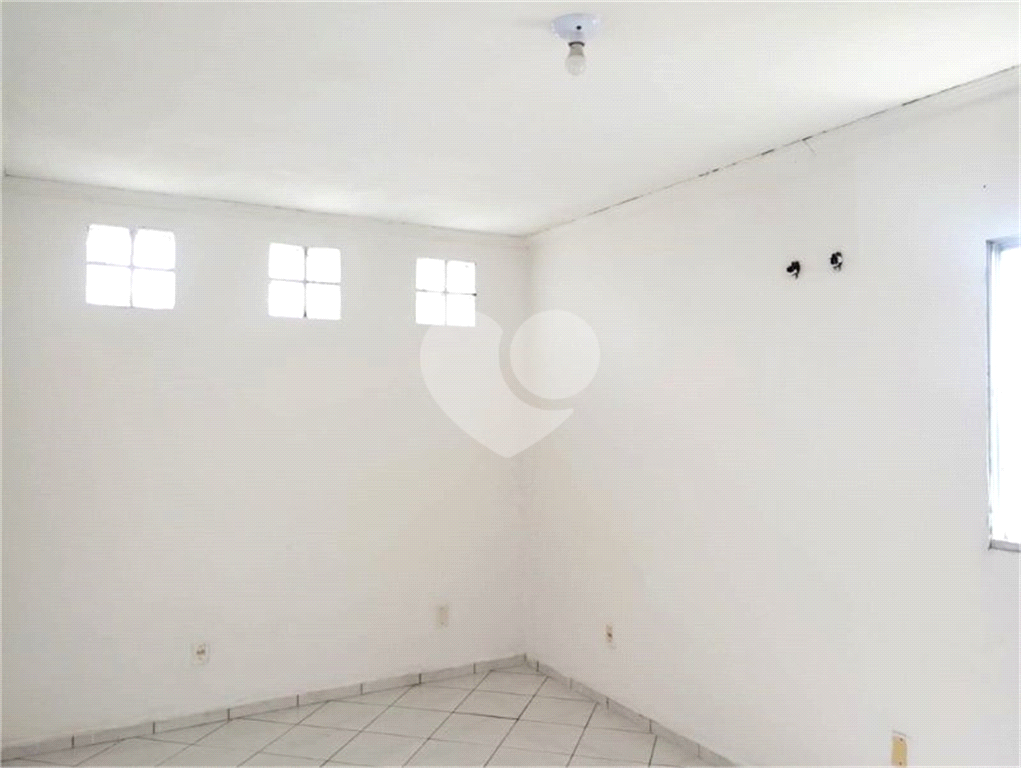 Casa à Venda na Vila Maria | 300 m² | 7 dormitórios (1 suíte) | 5 vagas!
