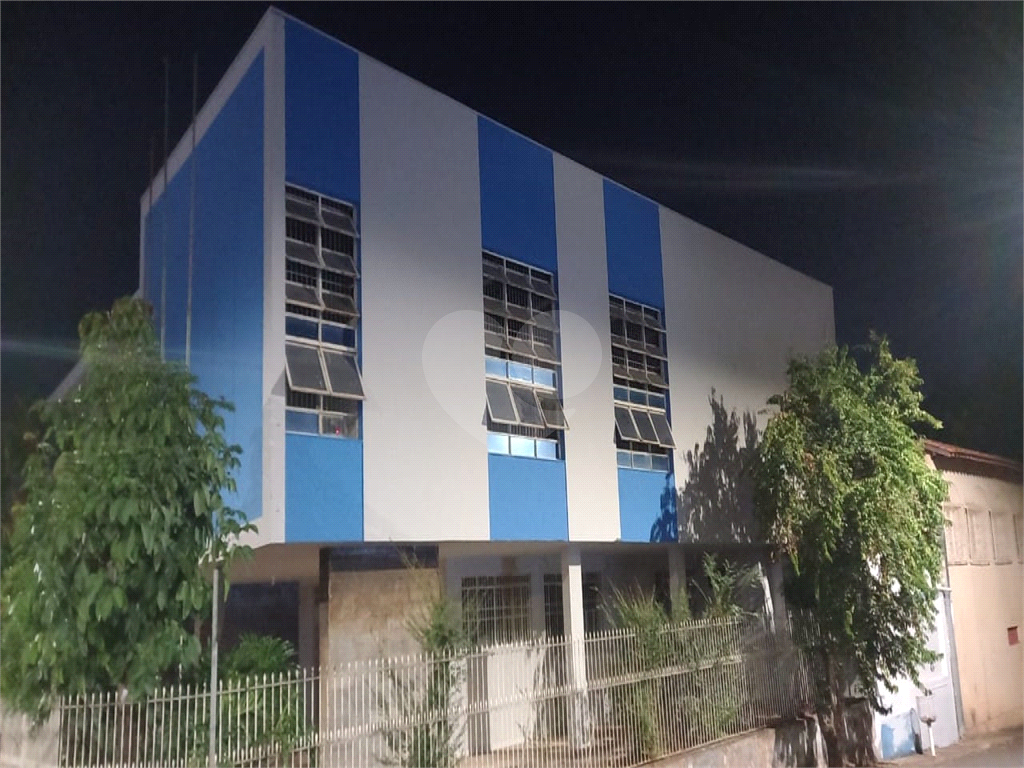 PRÉDIO INTEIRO em BELA VISTA