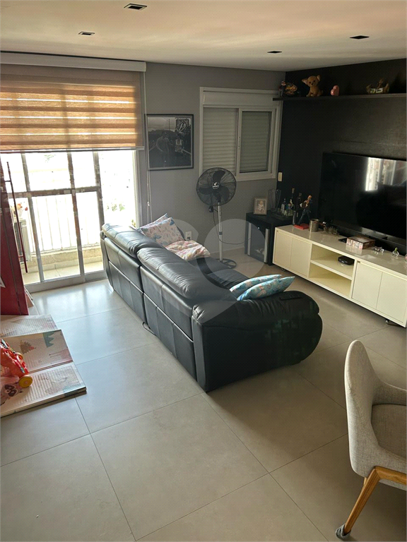 Apartamento na Parada Inglesa, 2 dormitórios 1 suíte e 2 vagas 
