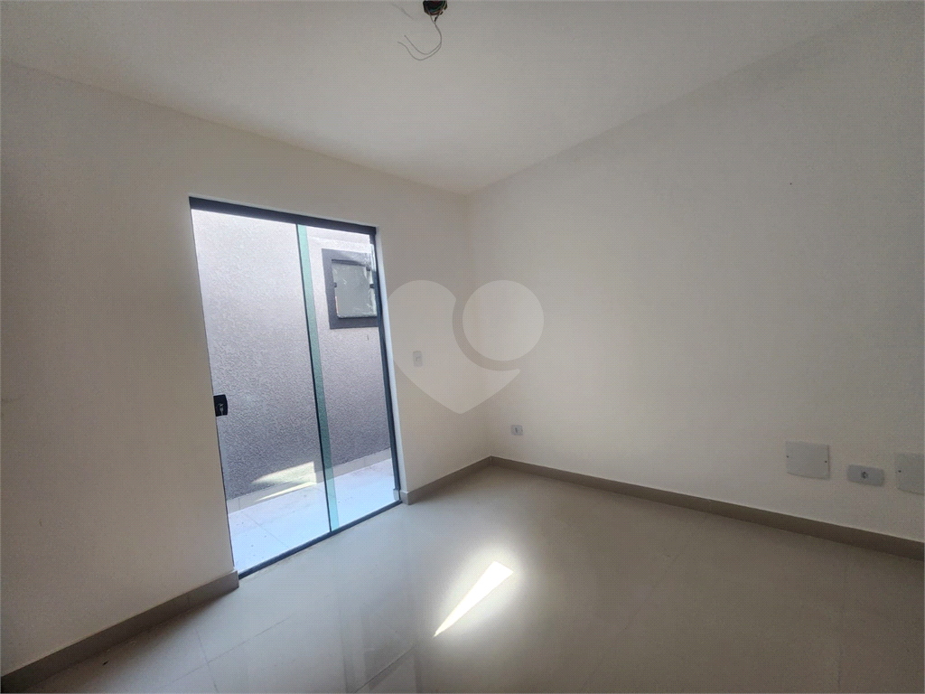 sobrados novos parque vitoria