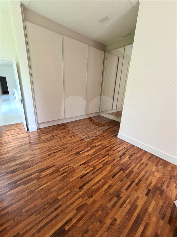 Casa de Condomínio à venda com 4 quartos, 744m² - Foto 18