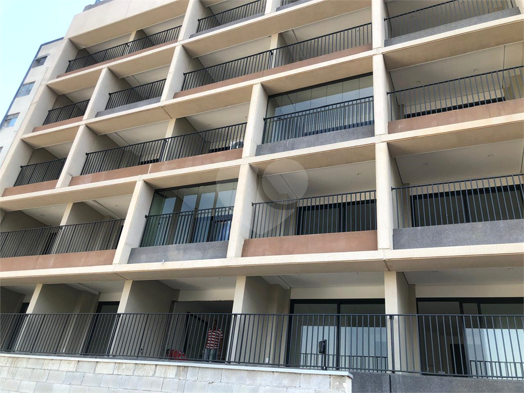 Apartamento, 1 quarto, 27 m² - Foto 1