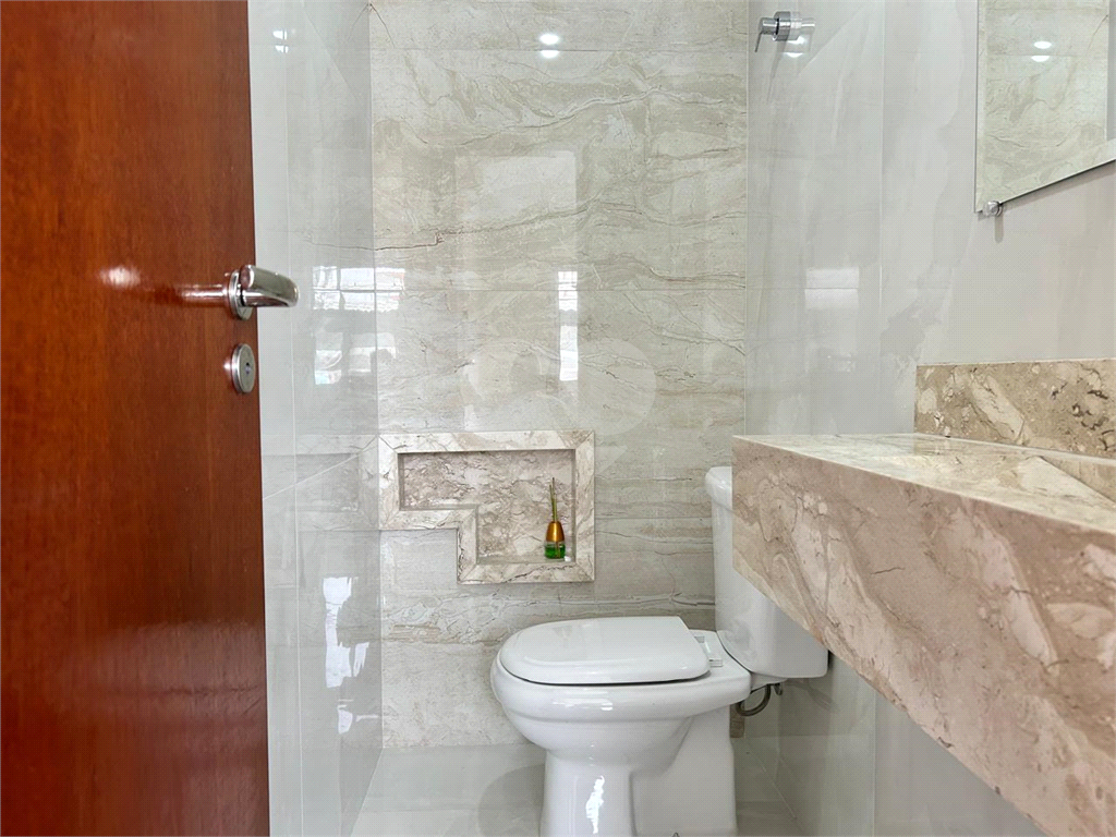 Casa à venda Nova Santana – 147m², 3 dormitórios, 4 banheiros e 2 vagas!