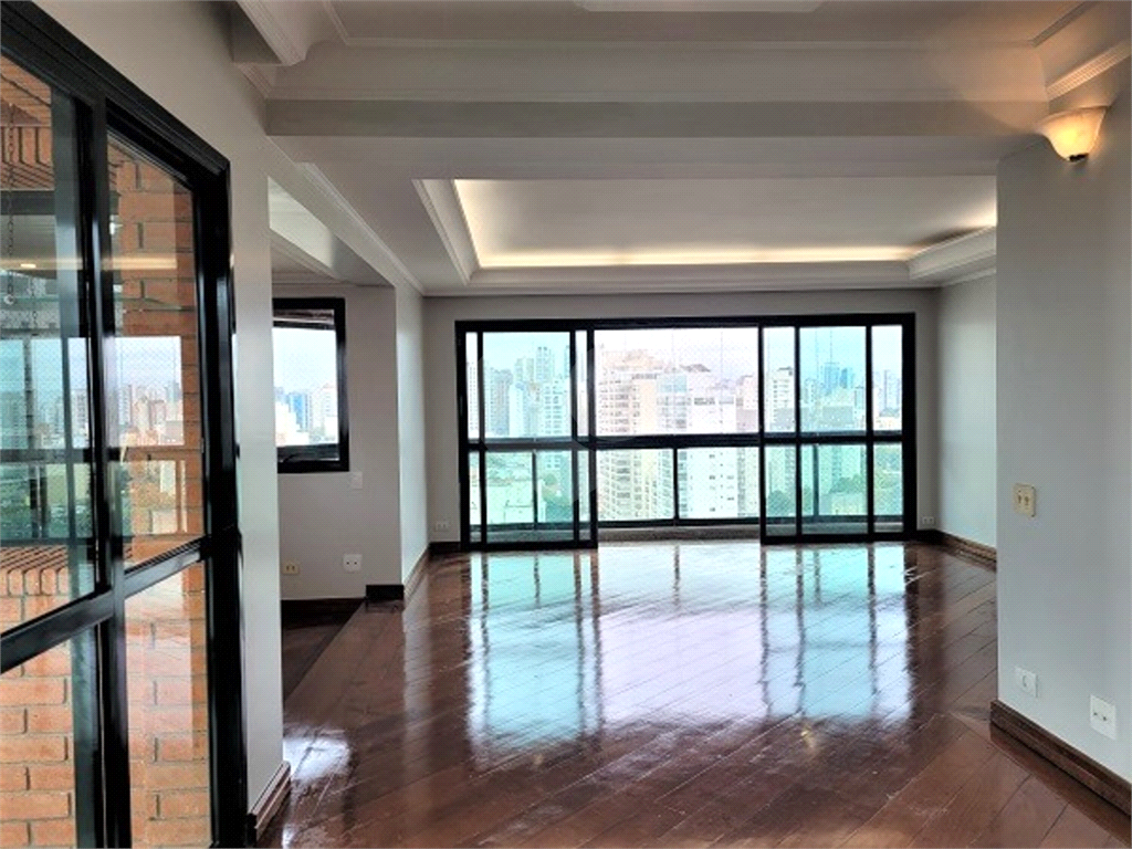 APARTAMENTO em VILA MARIANA