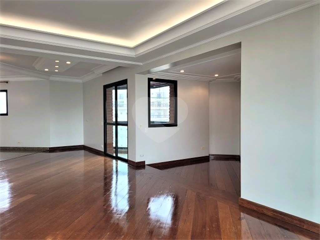 APARTAMENTO em VILA MARIANA