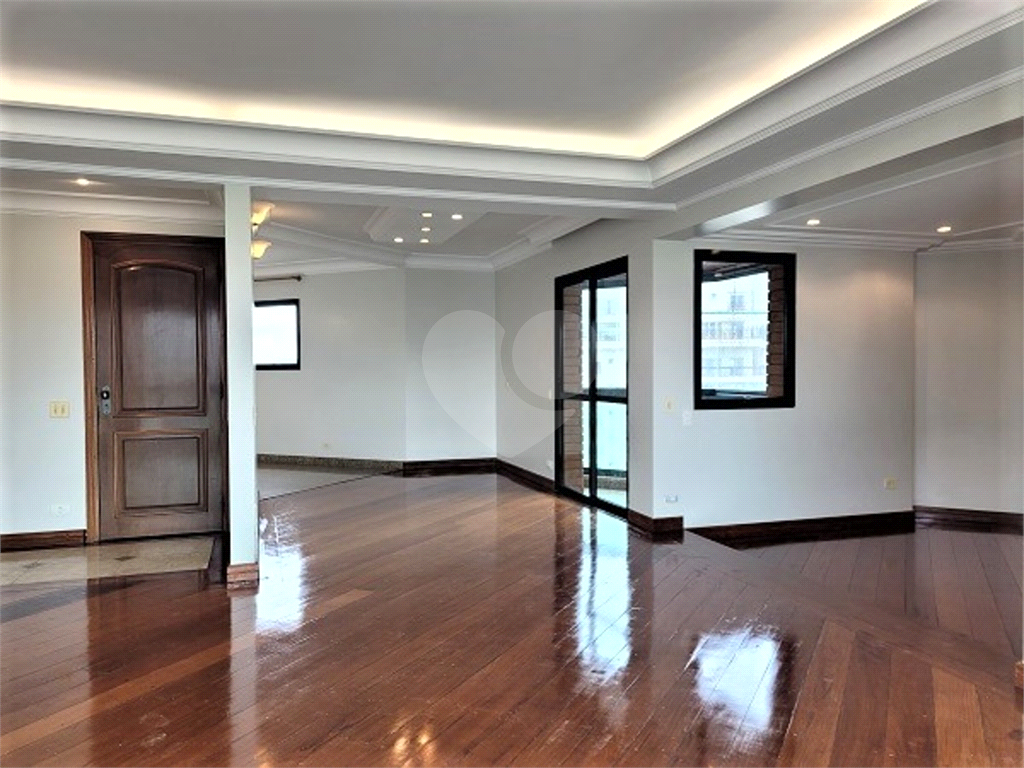 APARTAMENTO em VILA MARIANA