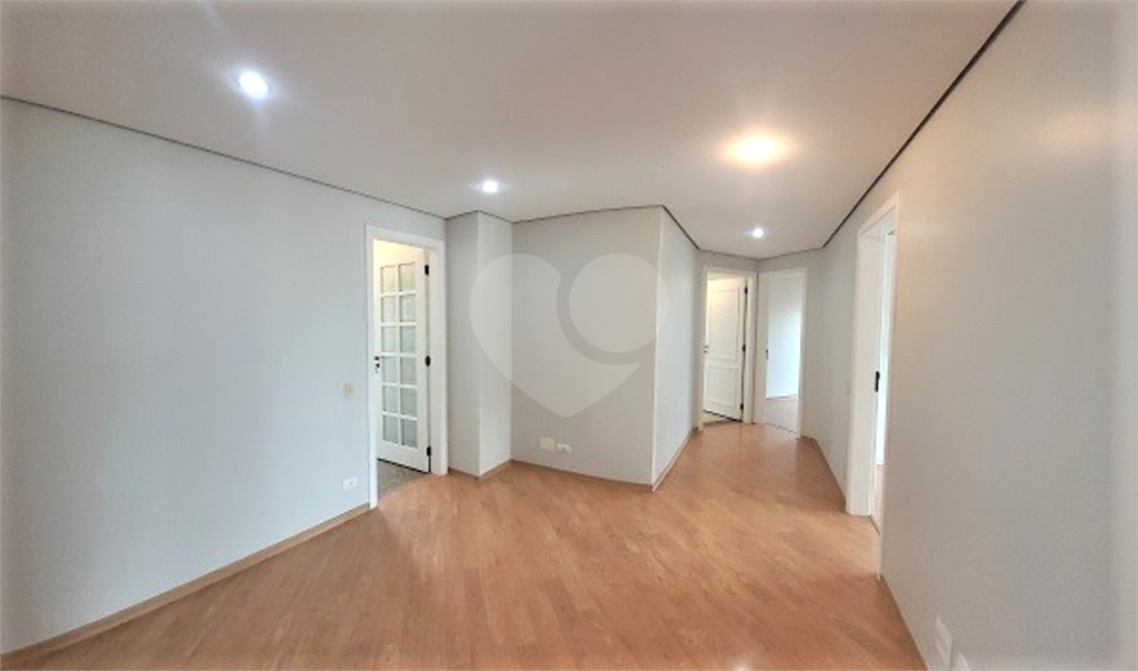 APARTAMENTO em VILA MARIANA