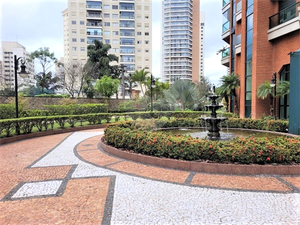 APARTAMENTO em VILA MARIANA