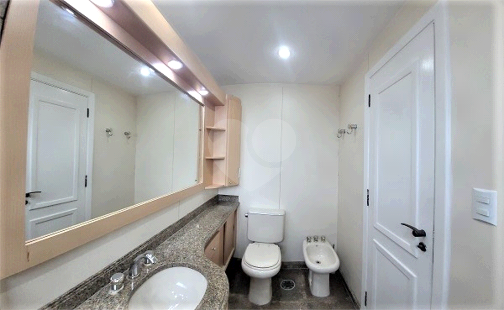 APARTAMENTO em VILA MARIANA