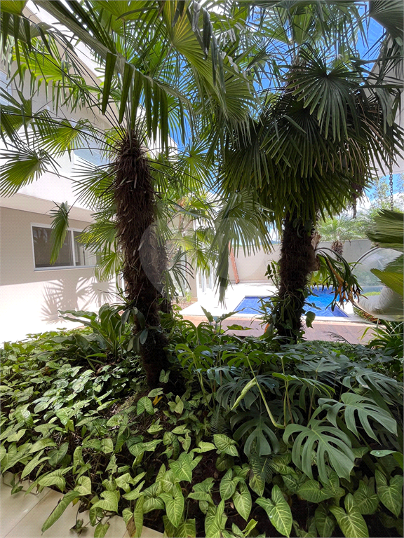 CASA CONDOMÍNIO DE ALTO PADRÃO