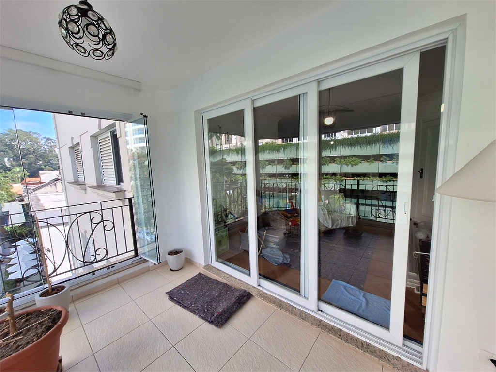 Apartamento, 3 quartos, 107 m² - Foto 3