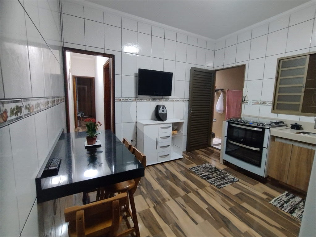 Casa à venda com 2 quartos, 107m² - Foto 25