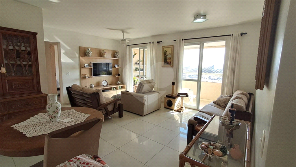 Apartamento à Venda | 78 m² | 3 dormitórios (1 suíte) | 2 vagas na Vila Maria Alta!