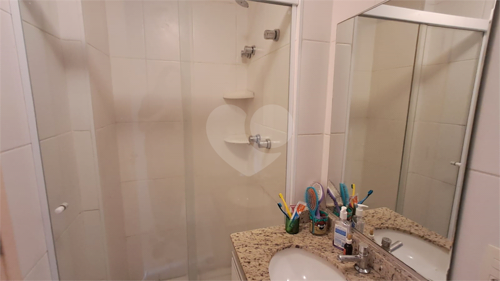 Apartamento à Venda | 78 m² | 3 dormitórios (1 suíte) | 2 vagas na Vila Maria Alta!