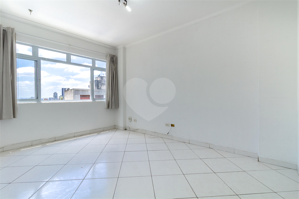 APARTAMENTO em HIGIENÓPOLIS