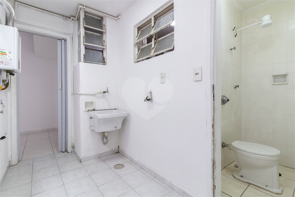 APARTAMENTO em HIGIENÓPOLIS