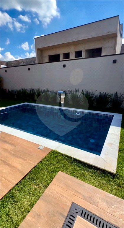 Casa de Condomínio à venda com 3 quartos, 200m² - Foto 4