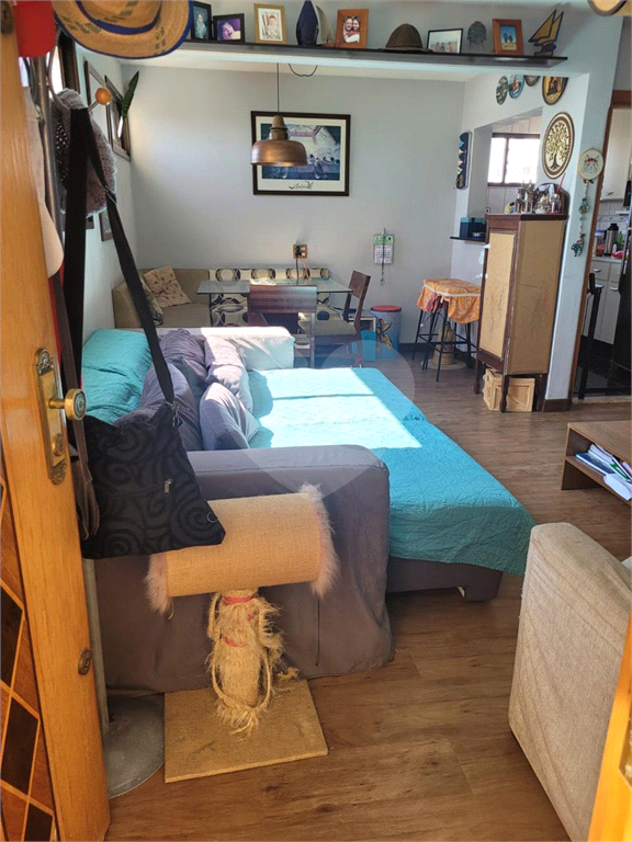 APARTAMENTO em VILA MADALENA