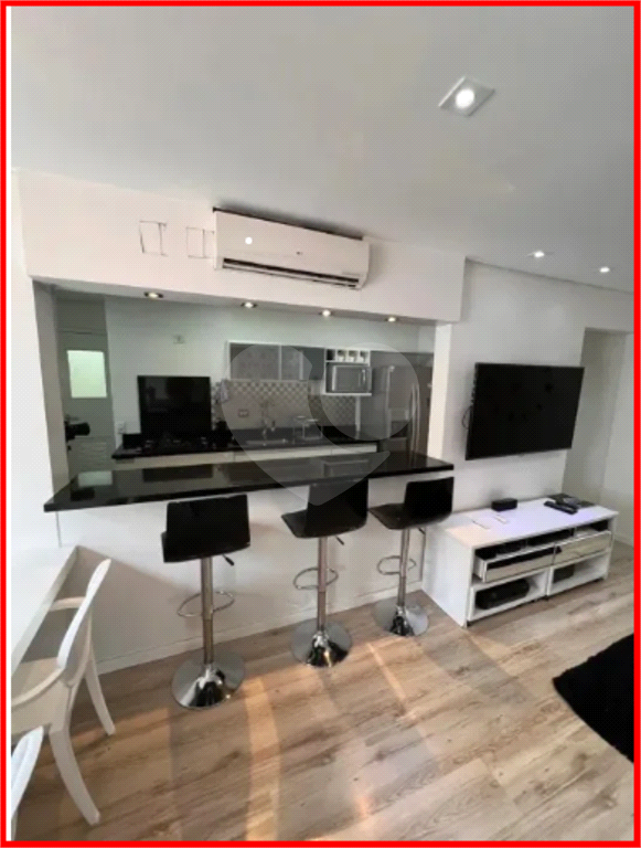 APARTAMENTO em PINHEIROS