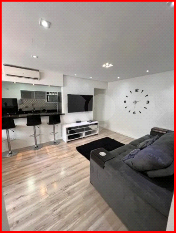 APARTAMENTO em PINHEIROS