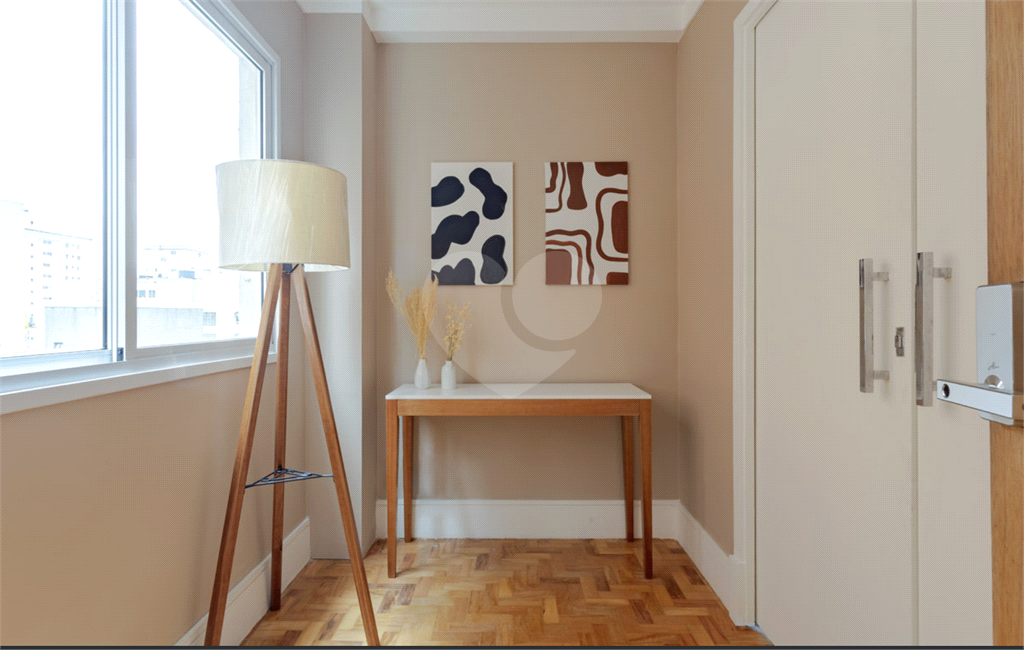 APARTAMENTO em ITAIM BIBI