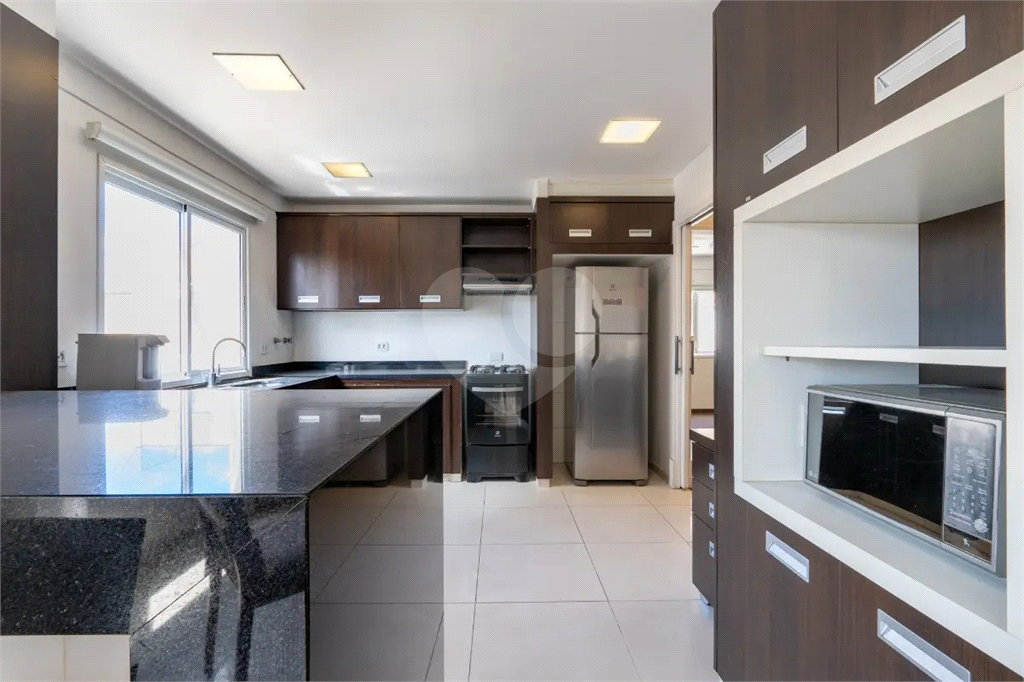 Apartamento para venda em Itaim Bibi 187m² - PORTEIRA FECHADA