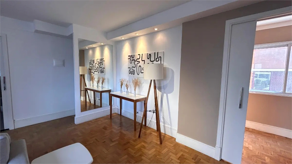 Apartamento para venda em Itaim Bibi 187m² - PORTEIRA FECHADA