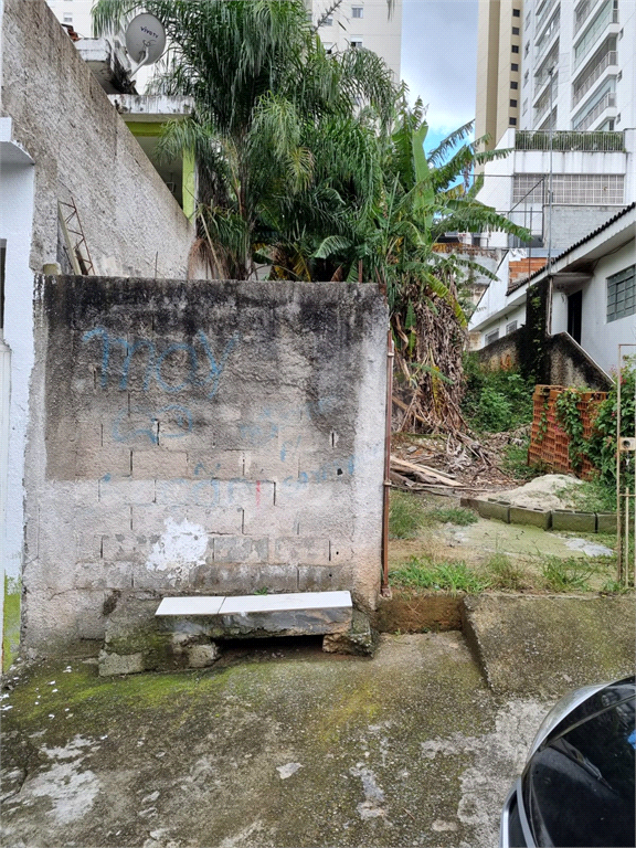 Terreno com 175 m² à Venda em Localização Privilegiada
