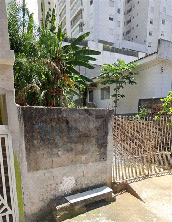 Terreno com 175 m² à Venda em Localização Privilegiada