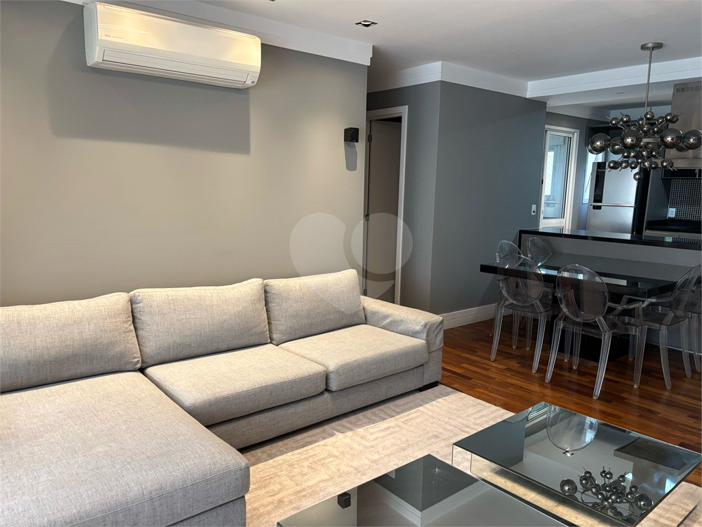 Apartamento com 3 suites, todo mobiliado, pronto para morar