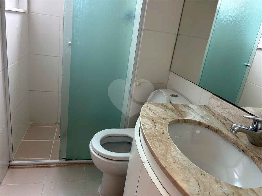 Apartamento com 3 suites, todo mobiliado, pronto para morar
