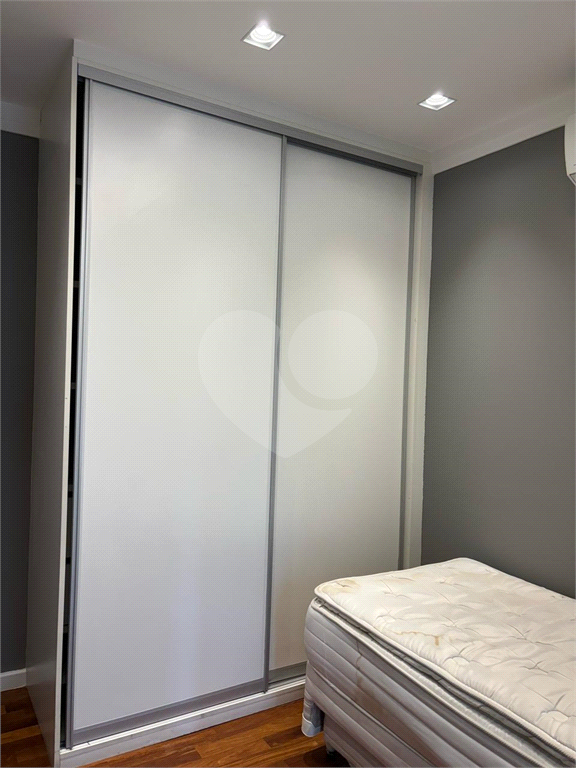 Apartamento com 3 suites, todo mobiliado, pronto para morar