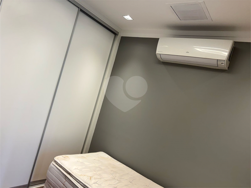 Apartamento com 3 suites, todo mobiliado, pronto para morar