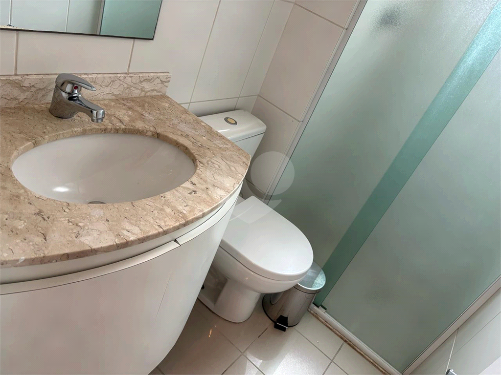 Apartamento com 3 suites, todo mobiliado, pronto para morar
