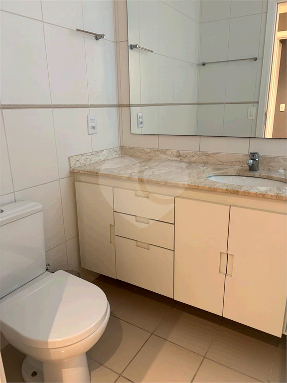 Apartamento com 3 suites, todo mobiliado, pronto para morar
