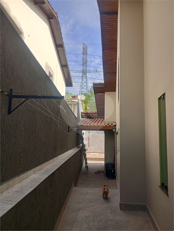 SOBRADO em SANTANA DE PARNAÍBA