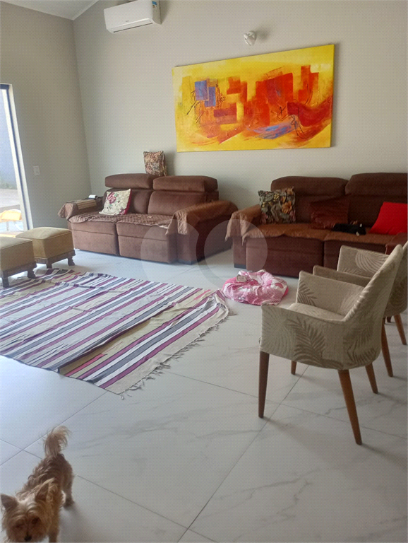SOBRADO em SANTANA DE PARNAÍBA