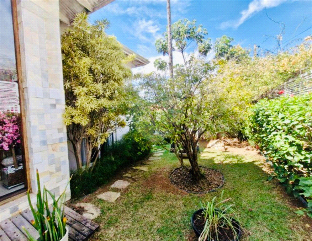 SOBRADO em JARDIM RESIDENCIAL SANTA LUIZA