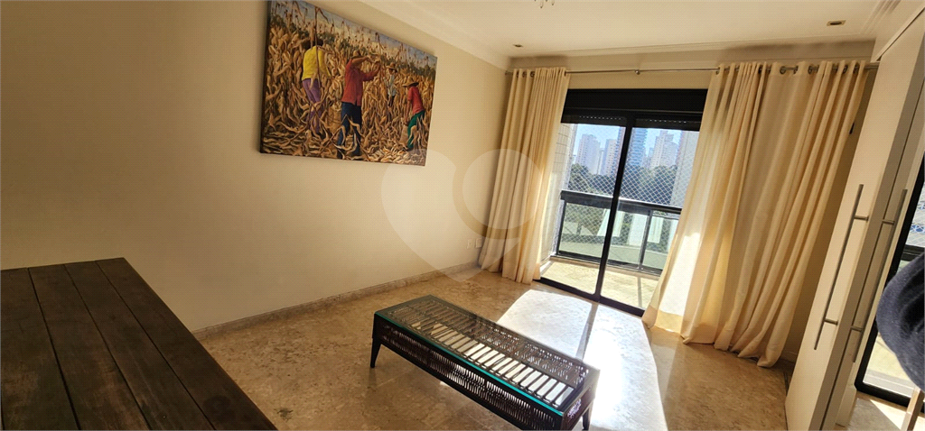 APARTAMENTO em PANAMBY