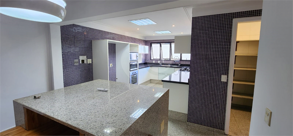 APARTAMENTO em PANAMBY