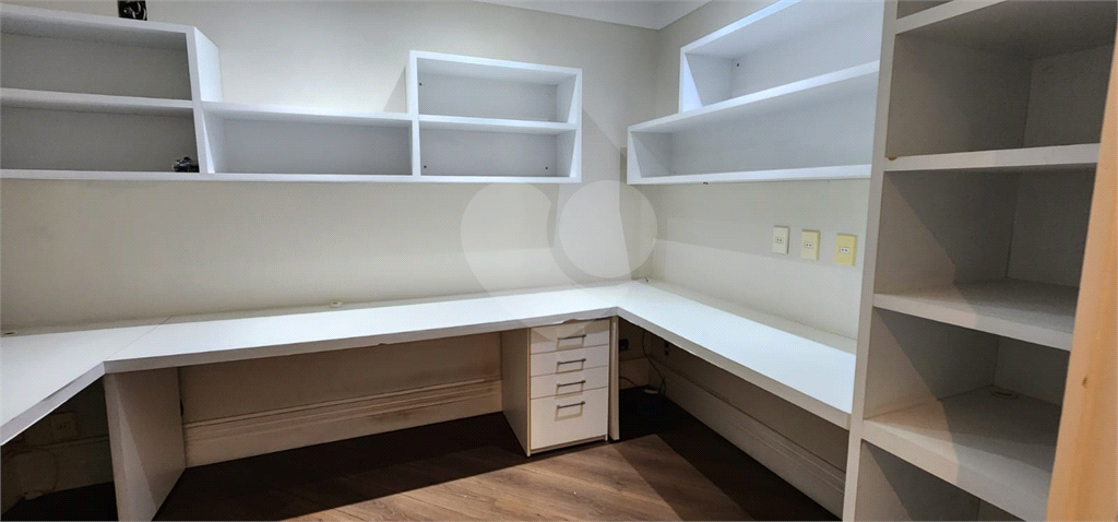 APARTAMENTO em PANAMBY