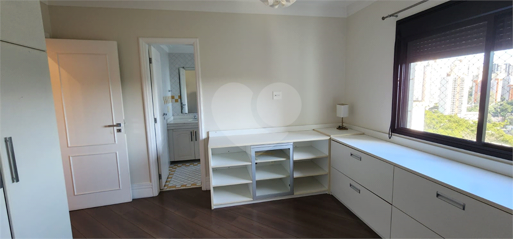 APARTAMENTO em PANAMBY
