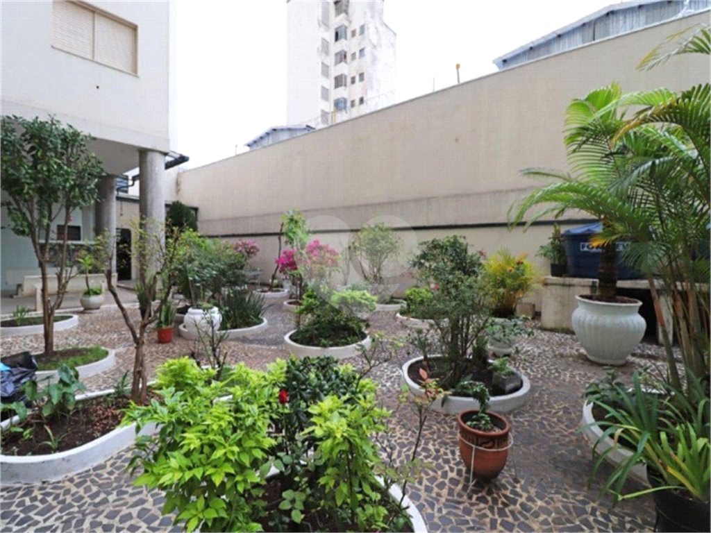 Apartamento à venda com 2 quartos, 136m² - Foto 14