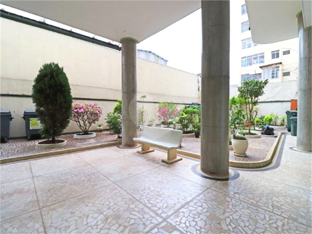 Apartamento à venda com 2 quartos, 136m² - Foto 13