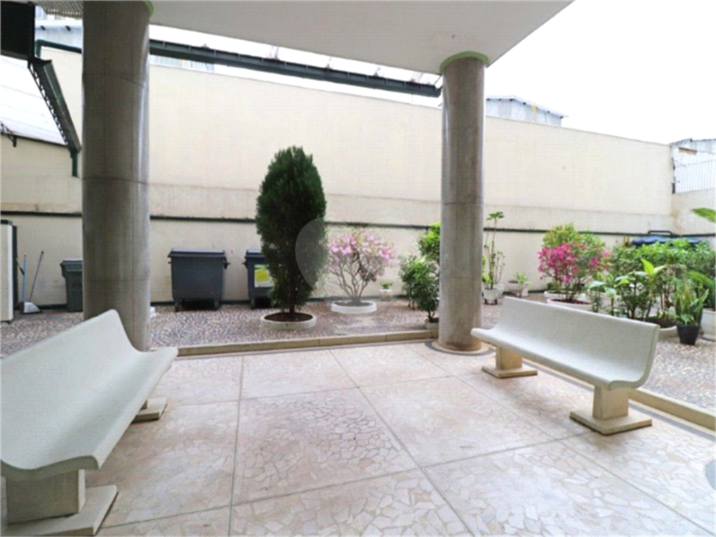 Apartamento à venda com 2 quartos, 136m² - Foto 15